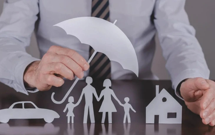 Страховой сектор и банки ждет волна сокращений персонала к 2026 году