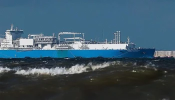 ЕС планирует запретить перевалку российского СПГ в третьи страны