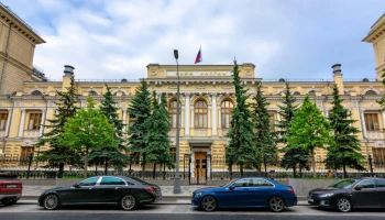 ЦБ: число жалоб на страховщиков в России сократилось почти вдвое