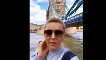 Директор СОГАЗ Наталья Комарова вещает из Лондона