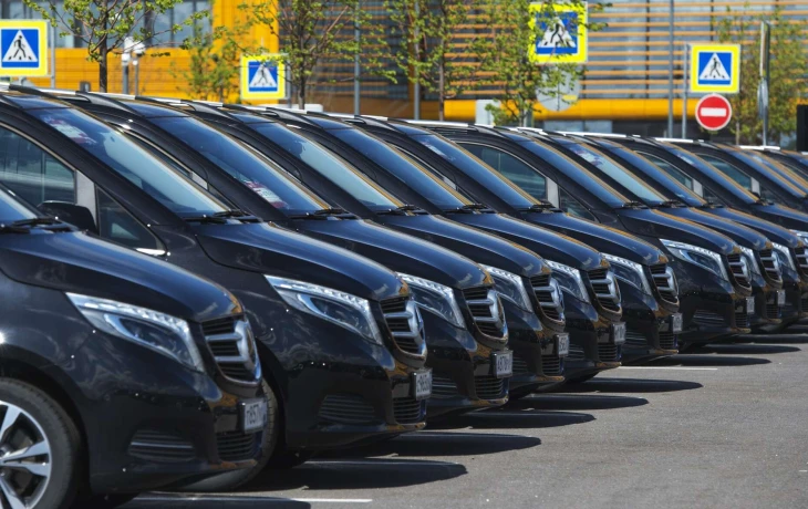 ​В ГД внесут законопроект о налоге на элитное жилье и транспорт