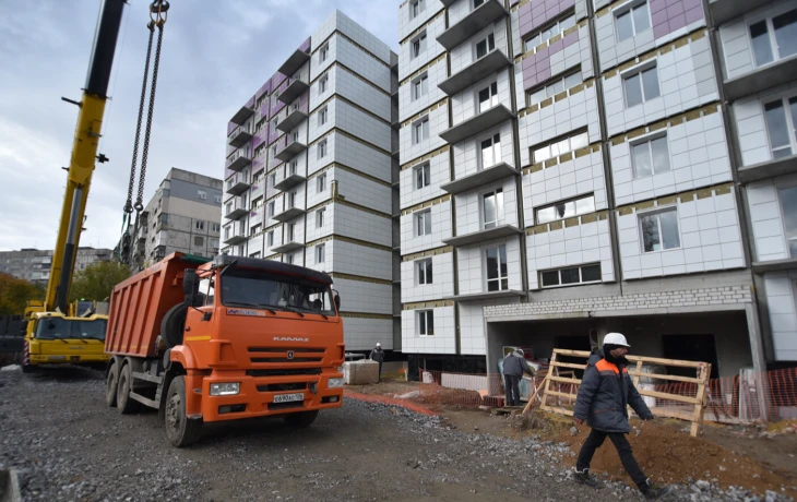 Застройщики в ДНР выбирают страхование военных рисков для защиты инвестиций