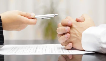 Резкое повышение штрафов: ТПП предложила смягчить санкции за навязывание услуг