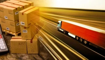 Цифровизация снизила тарифы на страхование грузов с 2,6% до сотых долей процента