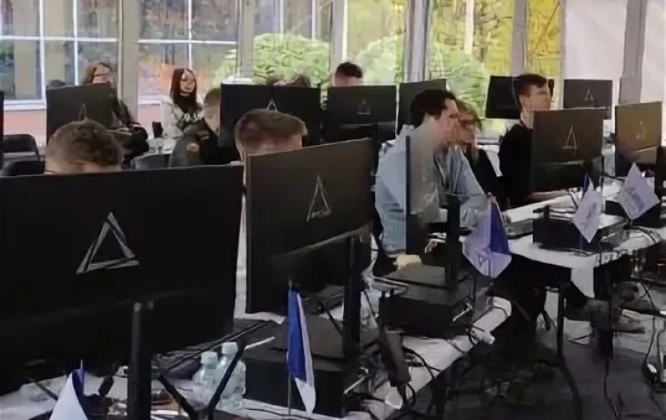 Финсектор России увеличил расходы на киберучения до 1 млрд рублей