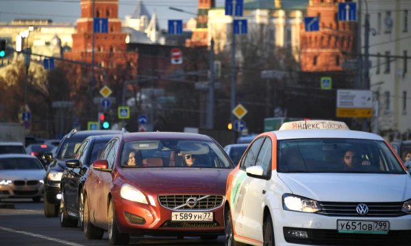 Росгосстрах определил самые опасные для авто улицы Москвы и Подмосковья