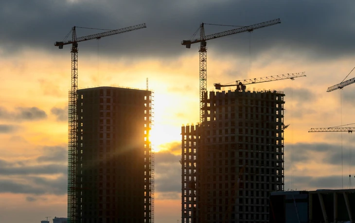 Правительство направит 2 млрд рублей на страхование жилья в новых регионах