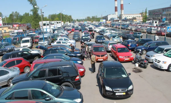 Автопарк России стареет: более 70% машин на дорогах старше 10 лет