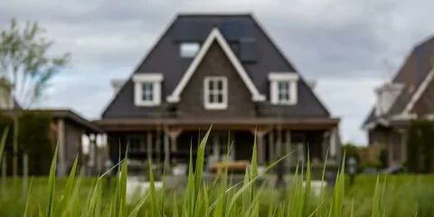 В России изменились предпочтения покупателей загородного жилья