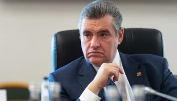 Депутаты предложили депортировать мигрантов без медстраховки