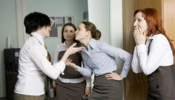 Токсичный коллектив стал для россиян главной причиной увольнения