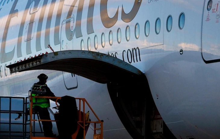 Гарантия возвращения: Emirates застрахует пассажиров на рейсах через Дубай на фоне конфликта на Ближнем Востоке