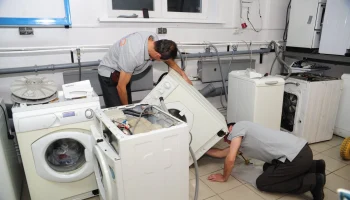 Телевизоры и стиральные машины - лидеры поломок бытовой техники в России