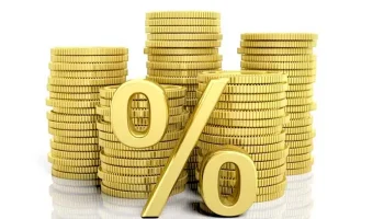 Россияне предпочитают надежность: вклады популярнее акций