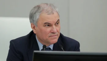 Июльские законы: мигрантов ждут повышенные пошлины и контроль