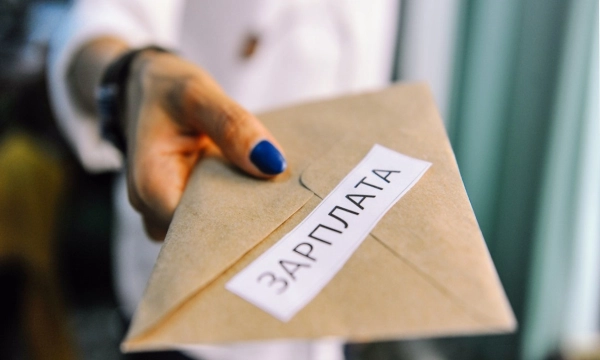 В Госдуме связали дефицит бюджета фонда ОМС с теневой занятостью россиян