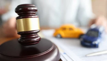 Виновников ДТП, не компенсировавших ущерб, хотят лишать прав