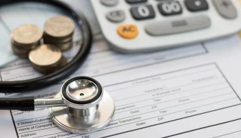 Правительство внесло в Госдуму проект трехлетнего бюджета ФОМС