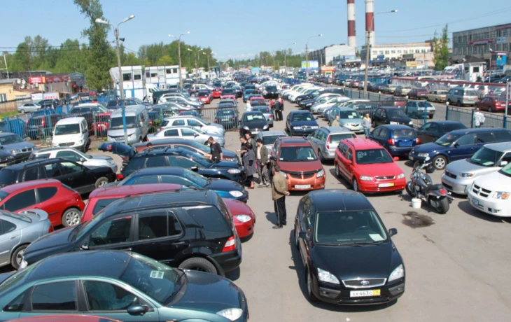 Автопарк России стареет: более 70% машин на дорогах старше 10 лет