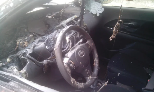 Подожженный Toyota RAV4 обошелся страховщикам в 3,5 млн рублей Подожженный Toyota RAV4 обошелся страховщикам в 3,5 млн рублей