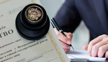 ​Нилов предложил запретить самозанятым оказывать услуги юрлицам