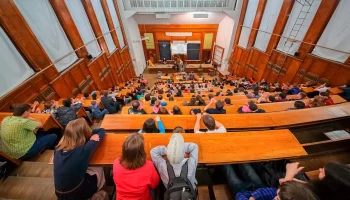 ​В России готовят страховку для оплаты обучения в вузе и целевых мест