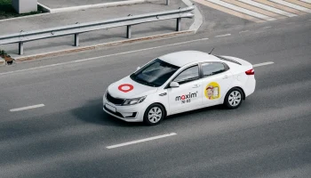 «Ингосстрах» застрахует все поездки через сервис «Максим» с мая 2025 года