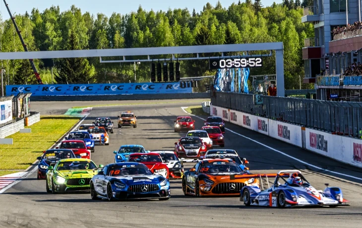 Рекордный финал на Moscow Raceway: «Росгосстрах жизнь» поддержала Гран-при Авто Mail