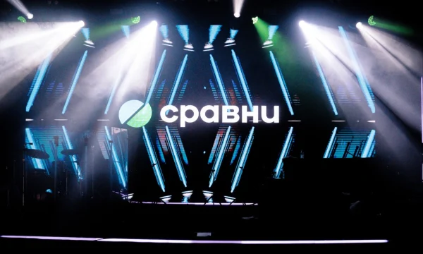 Сравни представил оценку влияния Открытых API на финансовый рынок