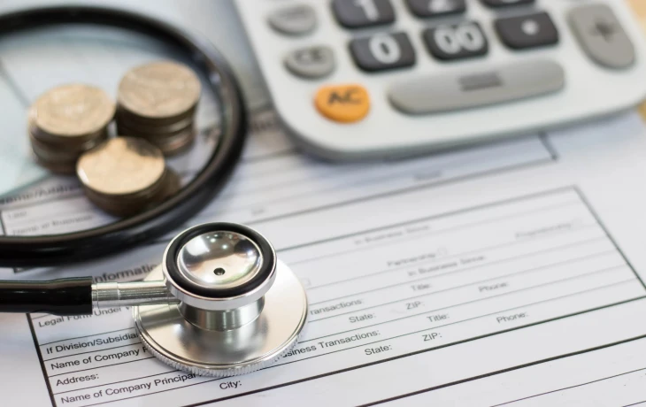 Правительство внесло в Госдуму проект трехлетнего бюджета ФОМС