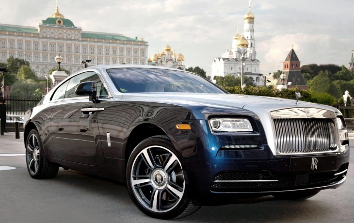 ДТП с люксовыми авто выросли на 5%: регионы догоняют Москву по аварийности