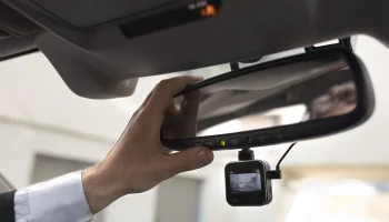 Всевидящее око в каждом авто: почему идея обязательных видеорегистраторов &mdash; не то, чем кажется