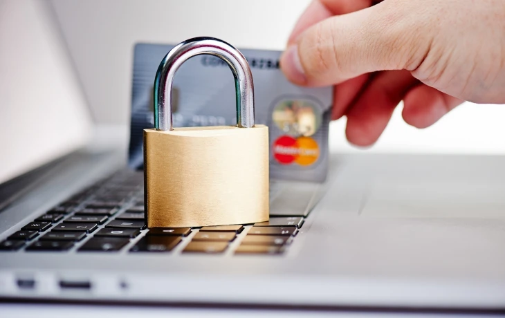 Блокировка по 115-ФЗ: как не потерять доступ к своим деньгам