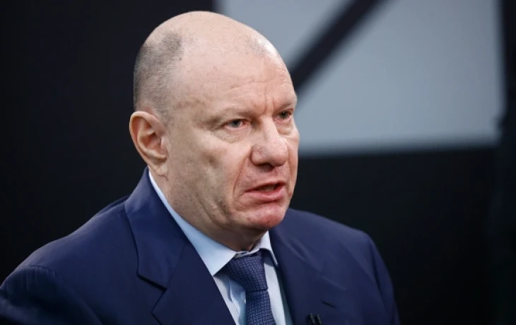 Потанин предупредил о рисках ИИ для духовного выживания человечества