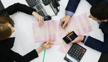 Передел на миллиарды: страховой рынок России переживает бурный рост и смену лидера