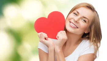 Исследование ВСК: весной россияне на 15% реже обращаются к врачам, чем осенью