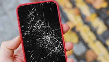 Зачем страховать гаджеты при покупке: рассмотрим плюсы и минусы