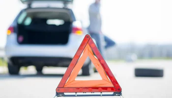 Летом автомобилисты чаще всего вызывали на ДТП аварийного комиссара