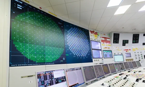 Утечка пара на АЭС "Такахама": Энергетическая компания Kansai Electric Power Co принимает меры