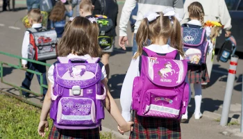 «Абсолют Страхование» разъяснила условия страхования детей к учебному году