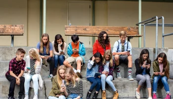 Зумеры и миллениалы меняют правила: почему страхование стало новым трендом?