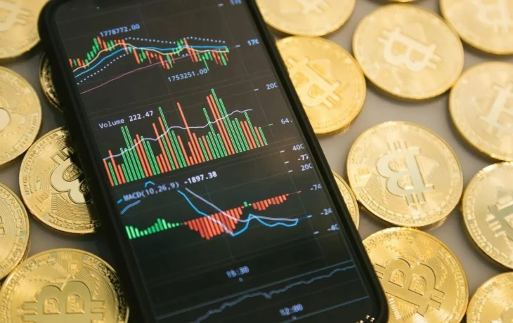 Биткоин в портфеле консерватора: как «БКС Страхование жизни» предлагает инвестировать в криптовалюту через страховой полис