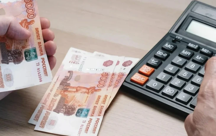 ​Средняя зарплата в сфере перестрахования превысила 300 тысяч рублей