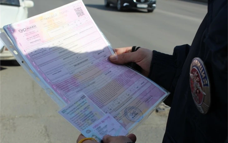 ​РСА советует водителям держать бумажный полис ОСАГО при сбоях интернета