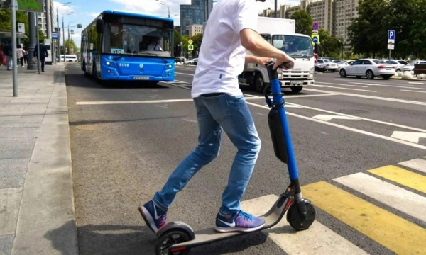 В РСА назвали условия для страхования ответственности владельцев самокатов