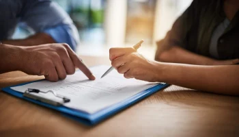 Страховщики предлагают упростить получение лицензий управляющих компаний