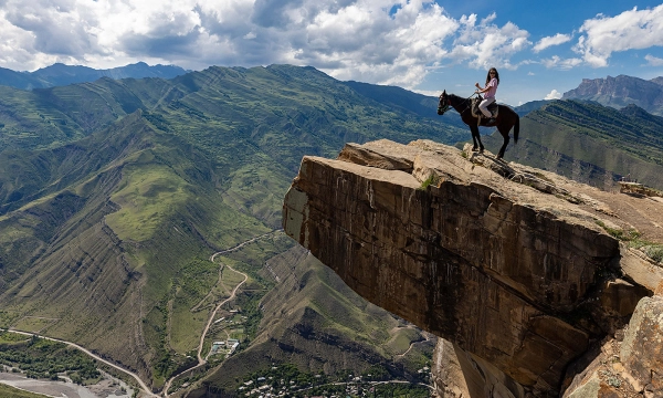 Перелет в Дагестан 2026: цены, аэропорты и советы по экономии