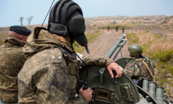 ВСУ в клещах у Новоселовки, беспилотники бьют по тылам, Зеленский торопится с мирным саммитом