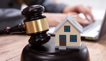Суды за год рассмотрели 1459 споров о коммерческой недвижимости