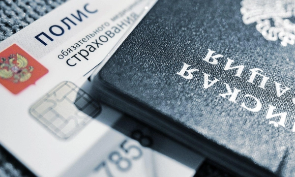 Владимир Путин утвердил изменения в законе об ОМС и сохранил роль страховщиков